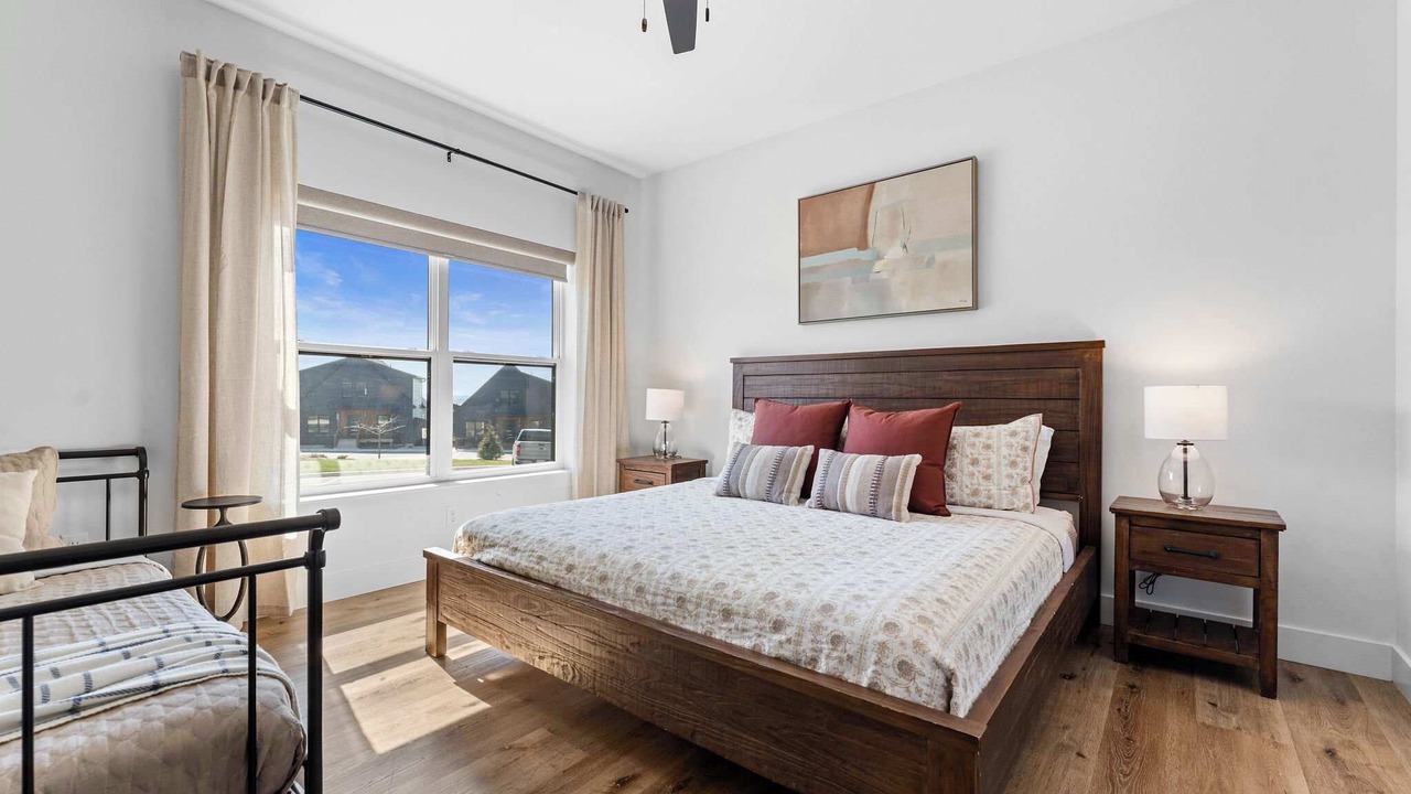Photo of Bedroom in Hollister
