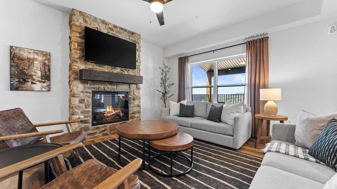 Photo of Livingroom in Hollister