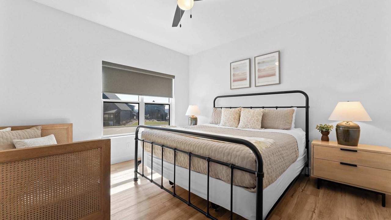 Photo of Bedroom in Hollister