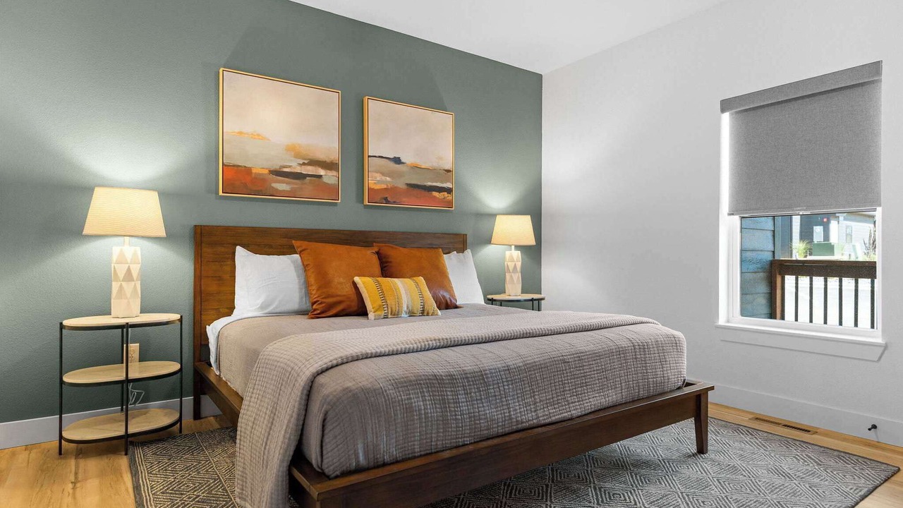 Photo of Bedroom in Hollister