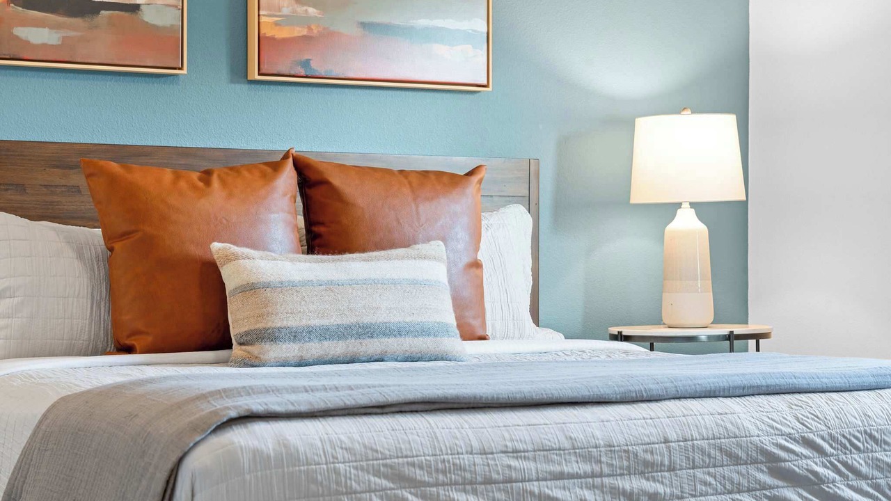 Photo of Bedroom in Hollister