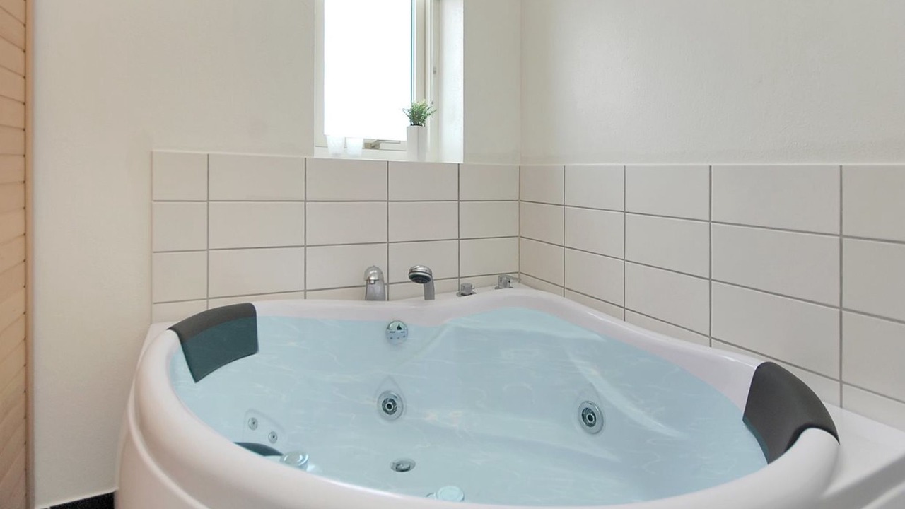 Photo of Bathroom in Lokken