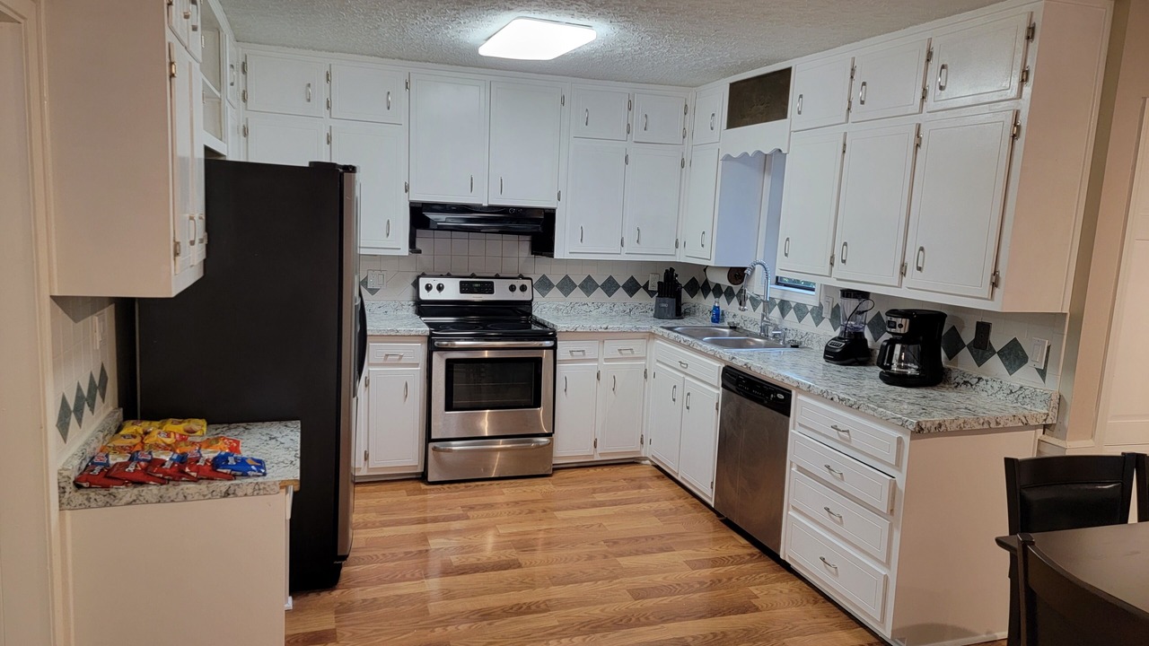 Photo of Kitchen in Stone Mountain