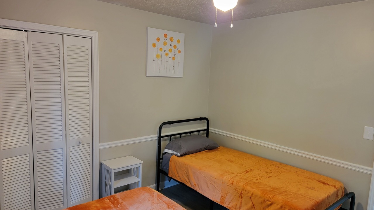 Photo of Bedroom in Stone Mountain