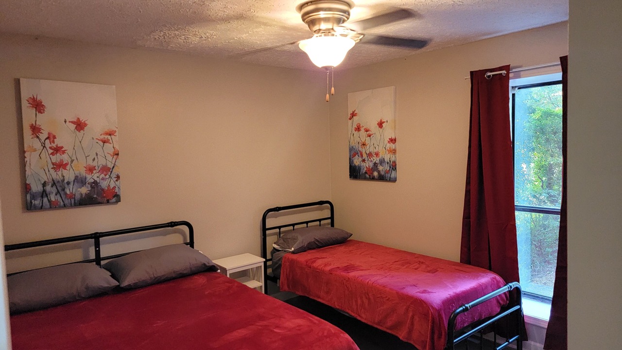 Photo of Bedroom in Stone Mountain