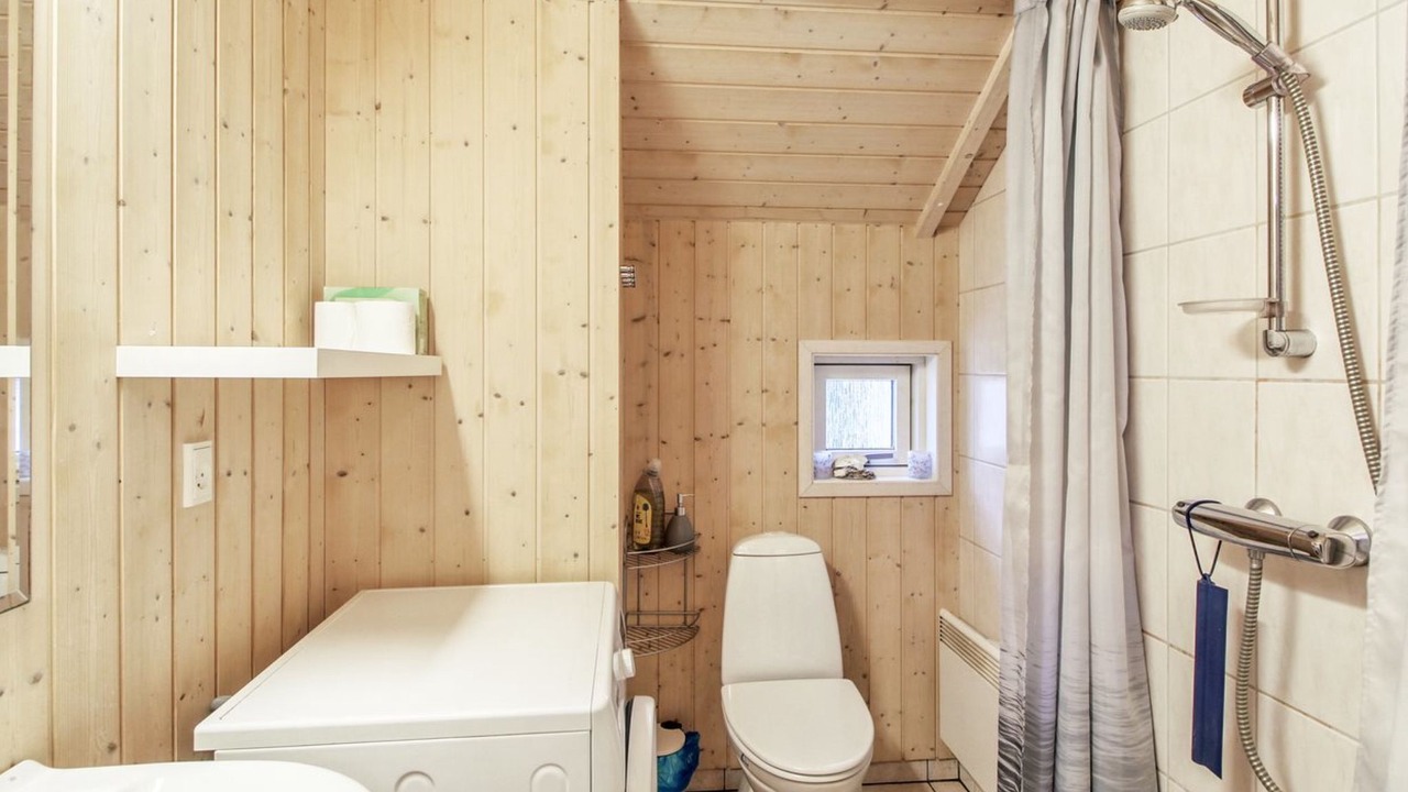 Photo of Bathroom in Skygge
