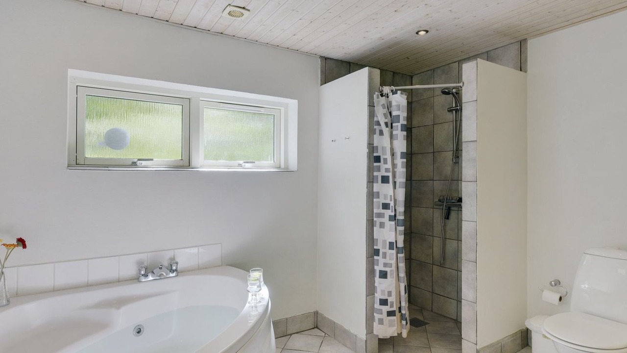 Photo of Bathroom in Skygge