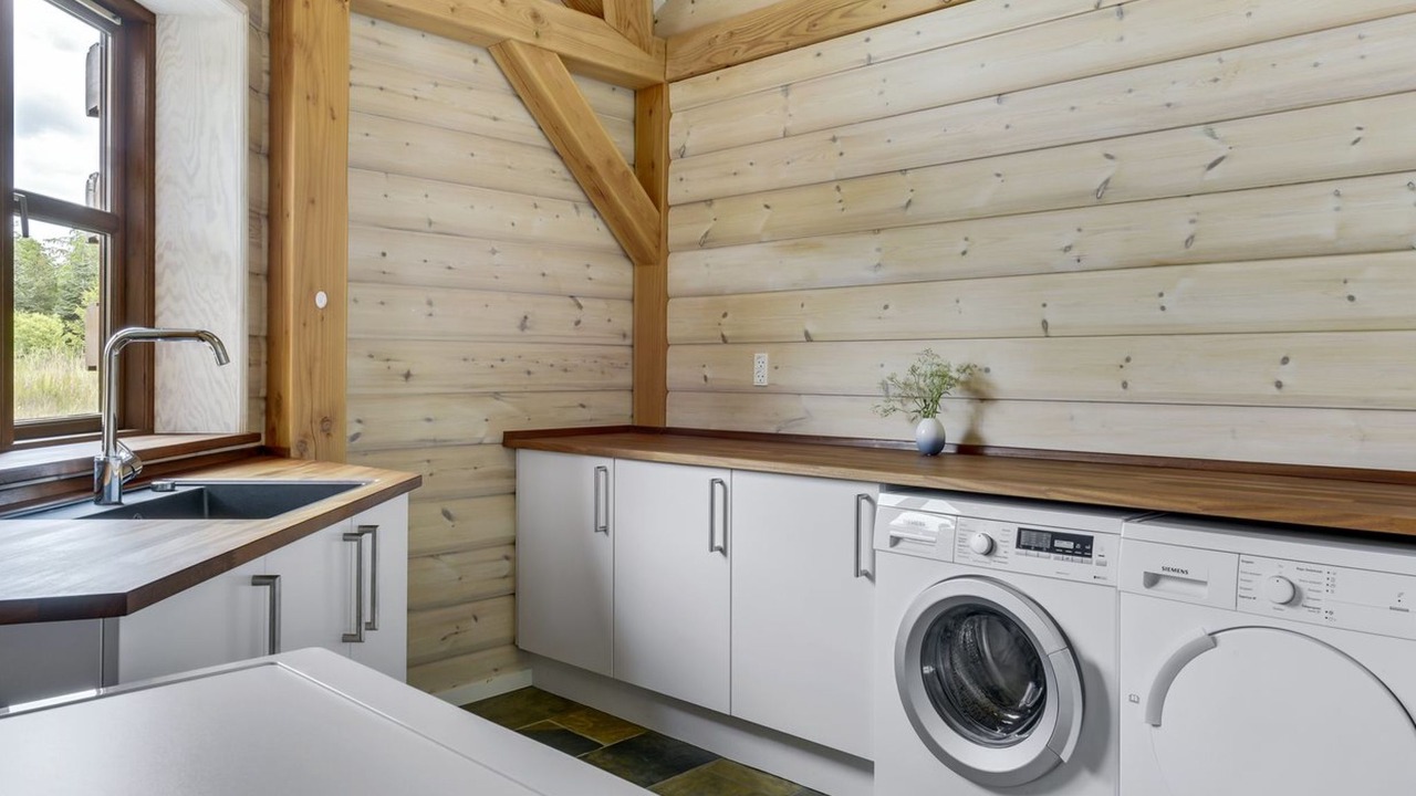 Photo of Others in Skygge