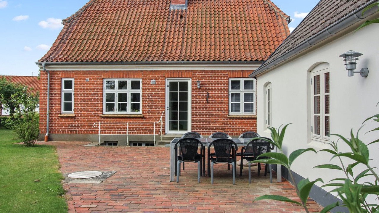 Photo of Others in Husby