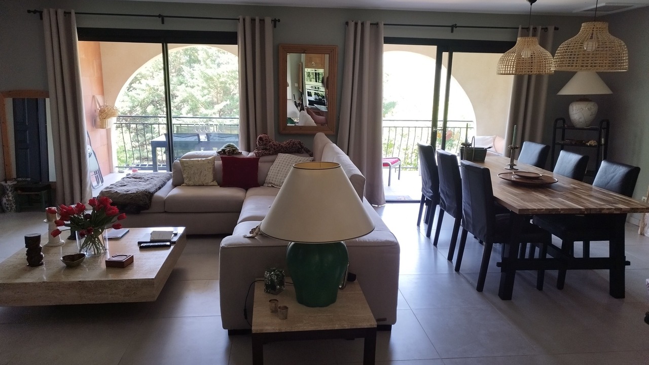 Photo of Livingroom in Saint-Montan