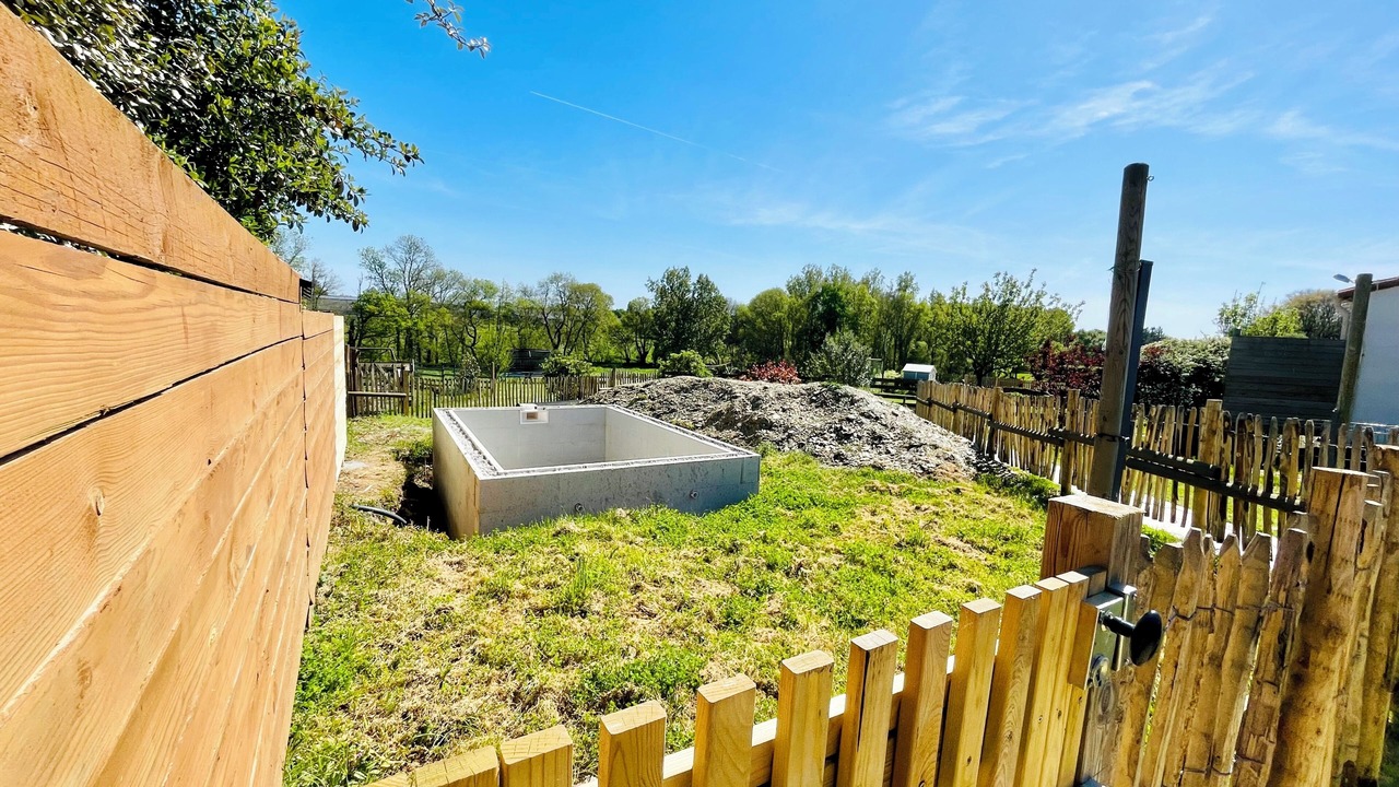 Photo of Outdoor in Saint-Reverend