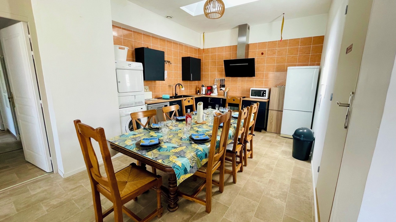 Photo of Kitchen in Saint-Reverend