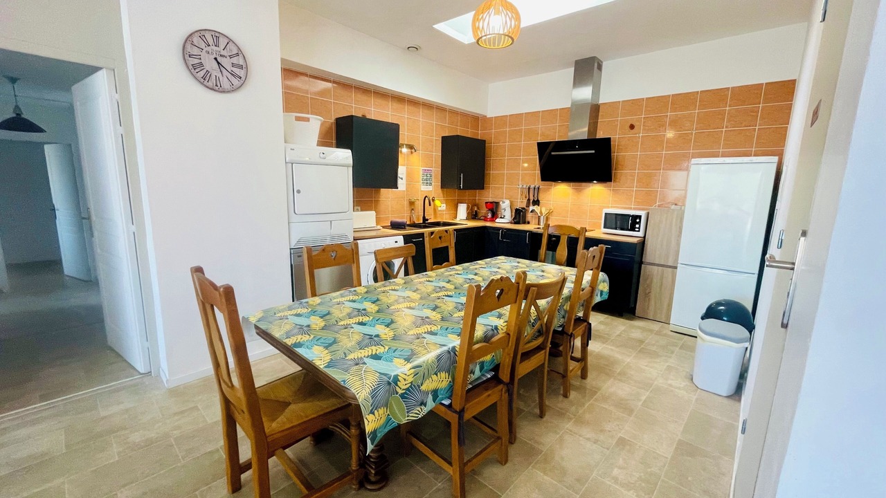 Photo of Kitchen in Saint-Reverend