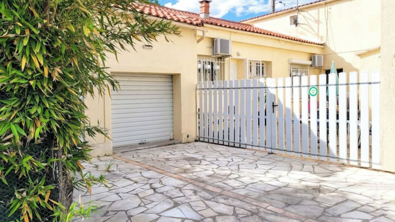 Photo of Outdoor in Les Beaux-Arts