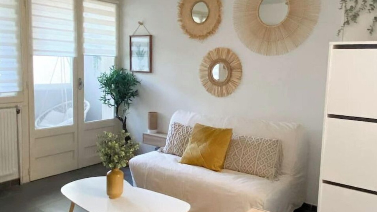 Photo of Livingroom in Residence Las Rebes Batiment