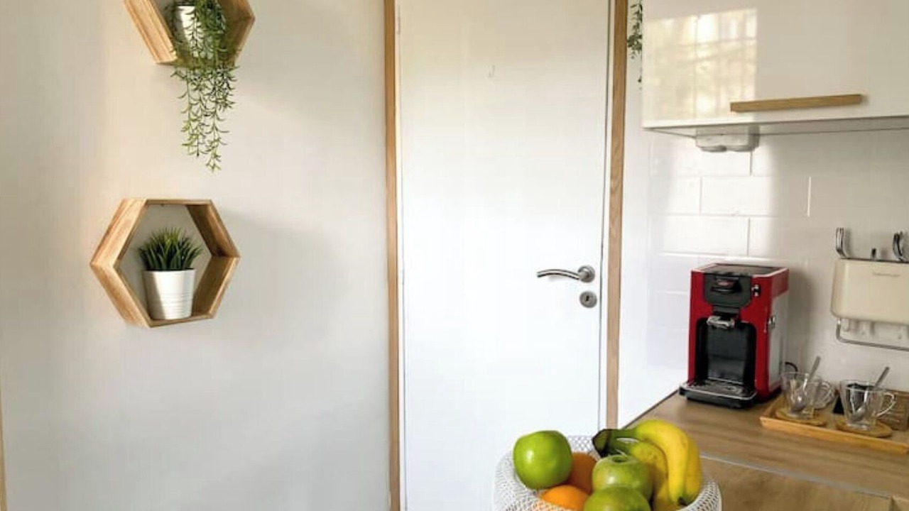 Photo of Kitchen in Residence Las Rebes Batiment