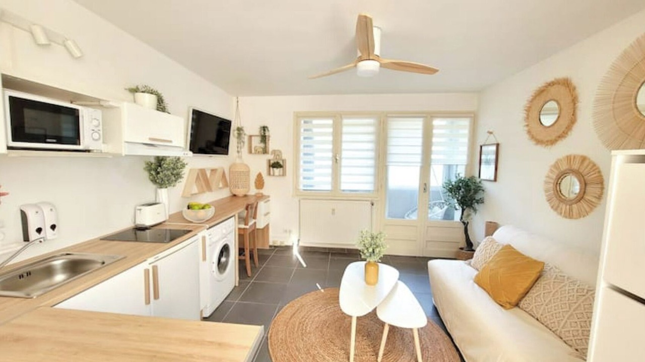 Photo of Others in Residence Las Rebes Batiment
