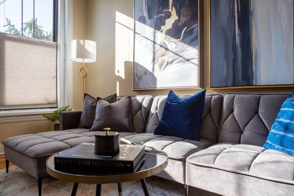 Photo of Livingroom in Lower West Side