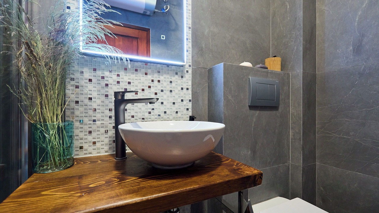 Photo of Bathroom in Pile