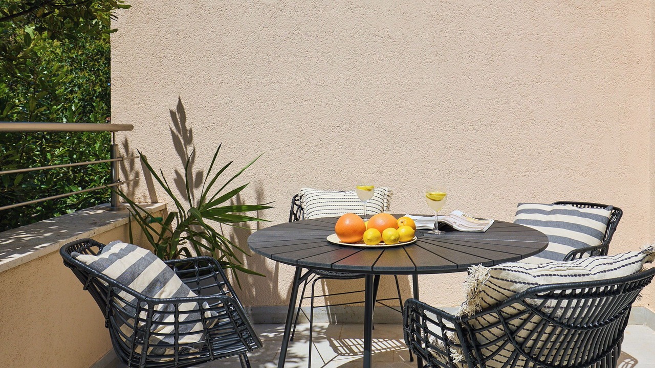 Photo of Outdoor in Pile