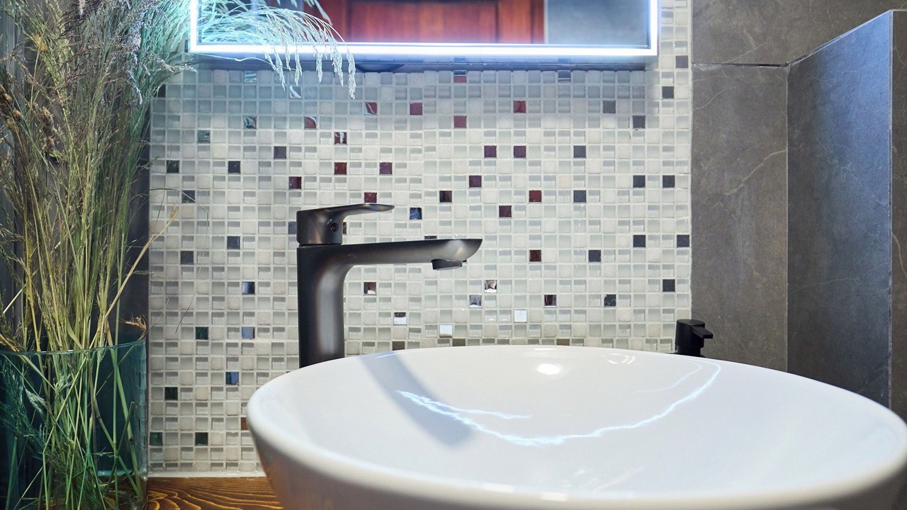 Photo of Bathroom in Pile