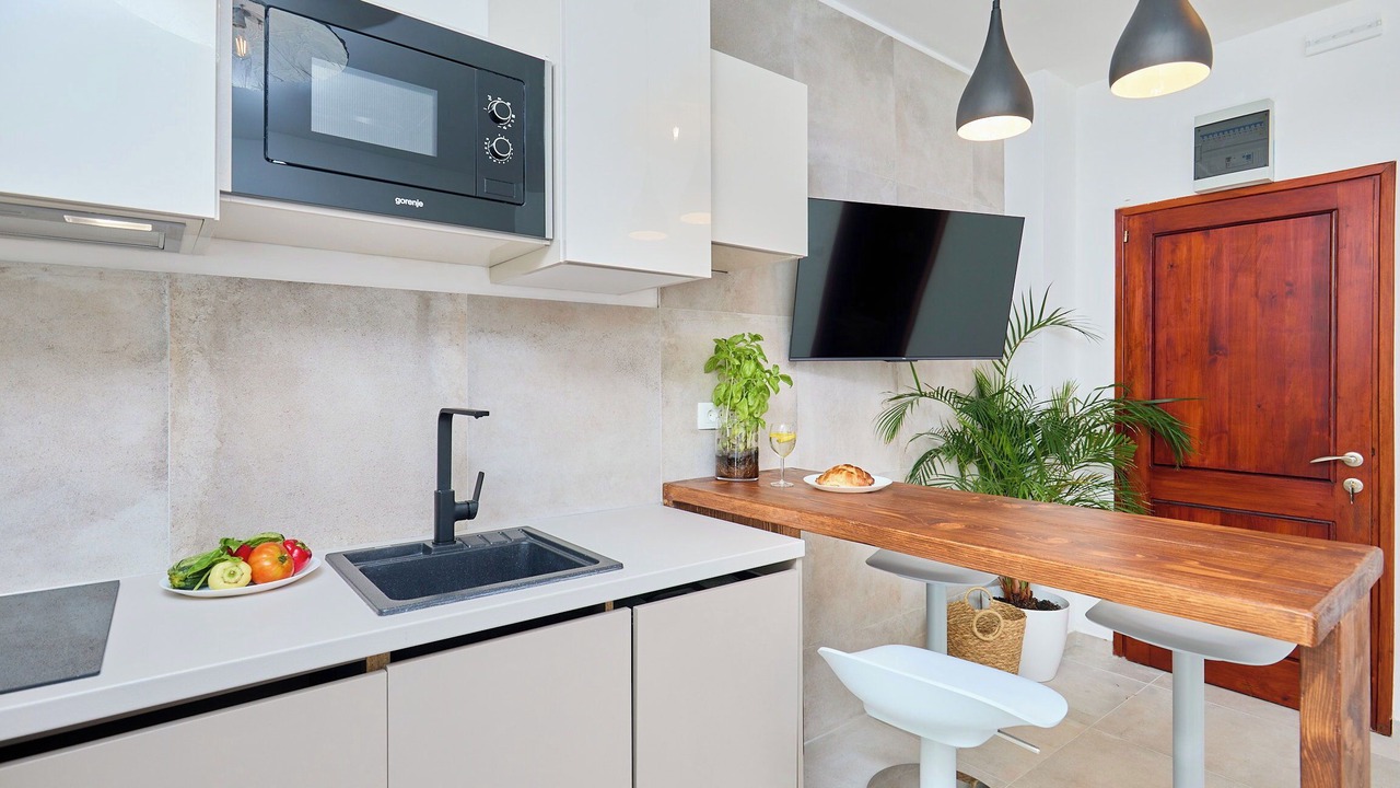 Photo of Kitchen in Pile
