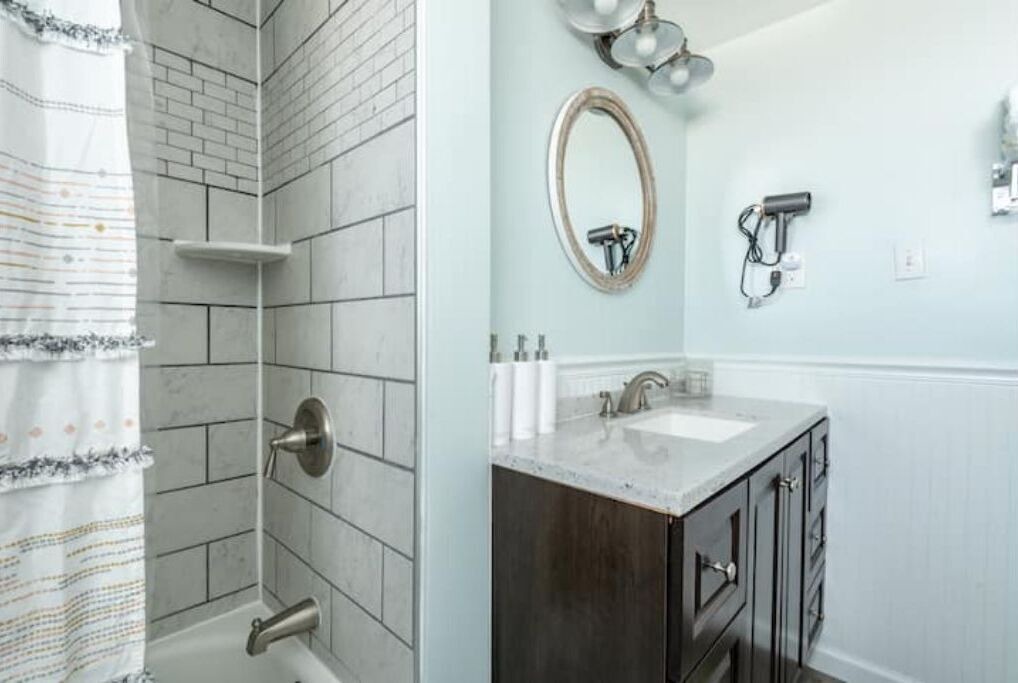 Photo of Bathroom in Delavan Lake