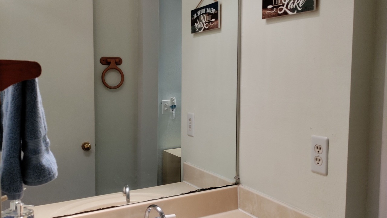 Photo of Bathroom in Diamond City