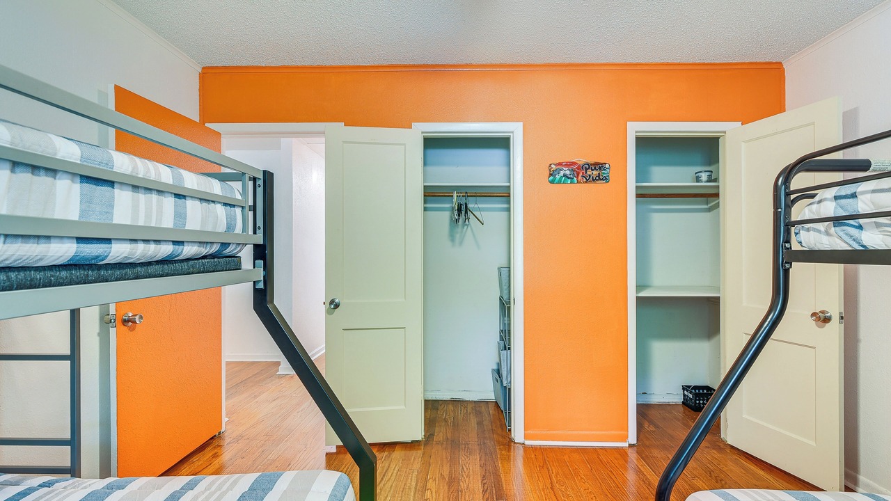 Photo of Bedroom in Lake Jackson
