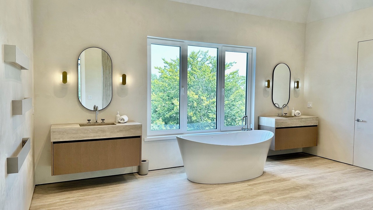 Photo of Bathroom in Water Mill