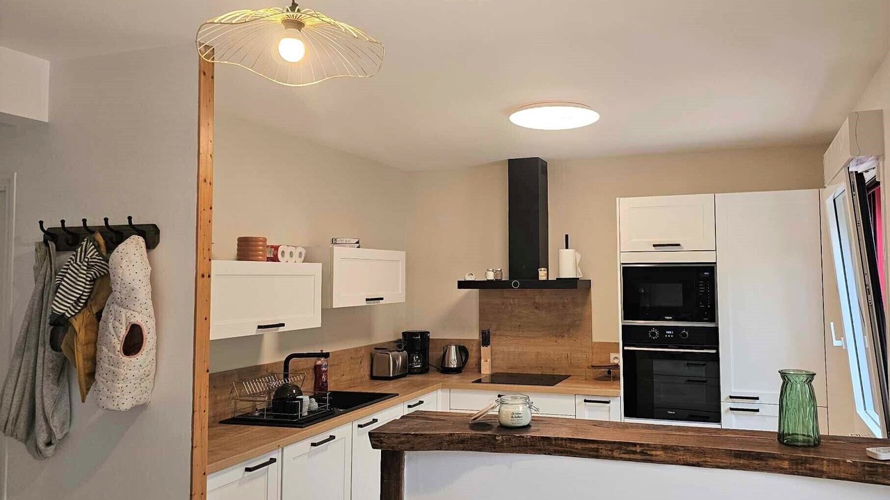 Photo of Kitchen in Saint-Michel-en-Greve