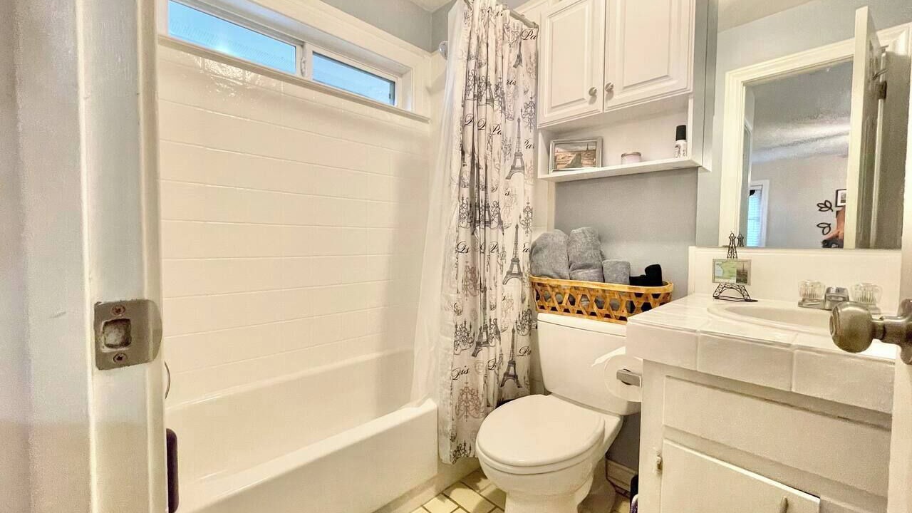 Photo of Bathroom in Hancock