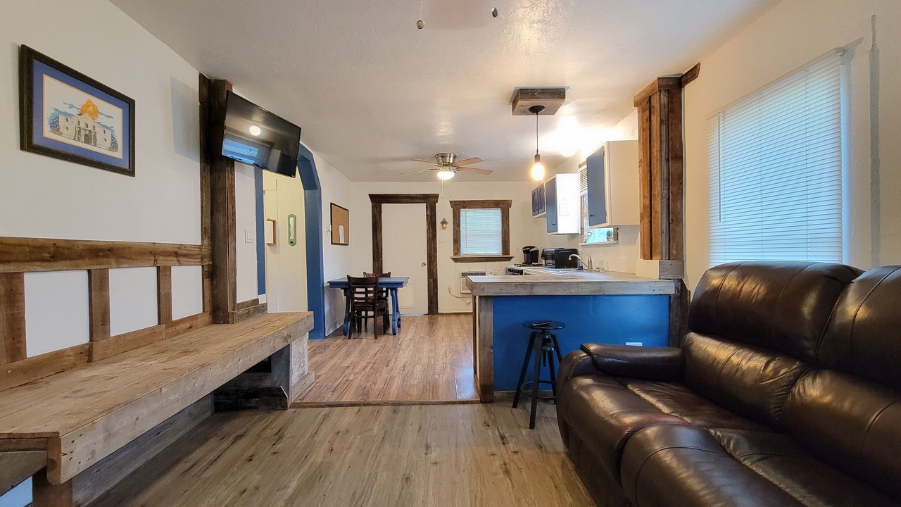 Photo of Livingroom in Denver Heights