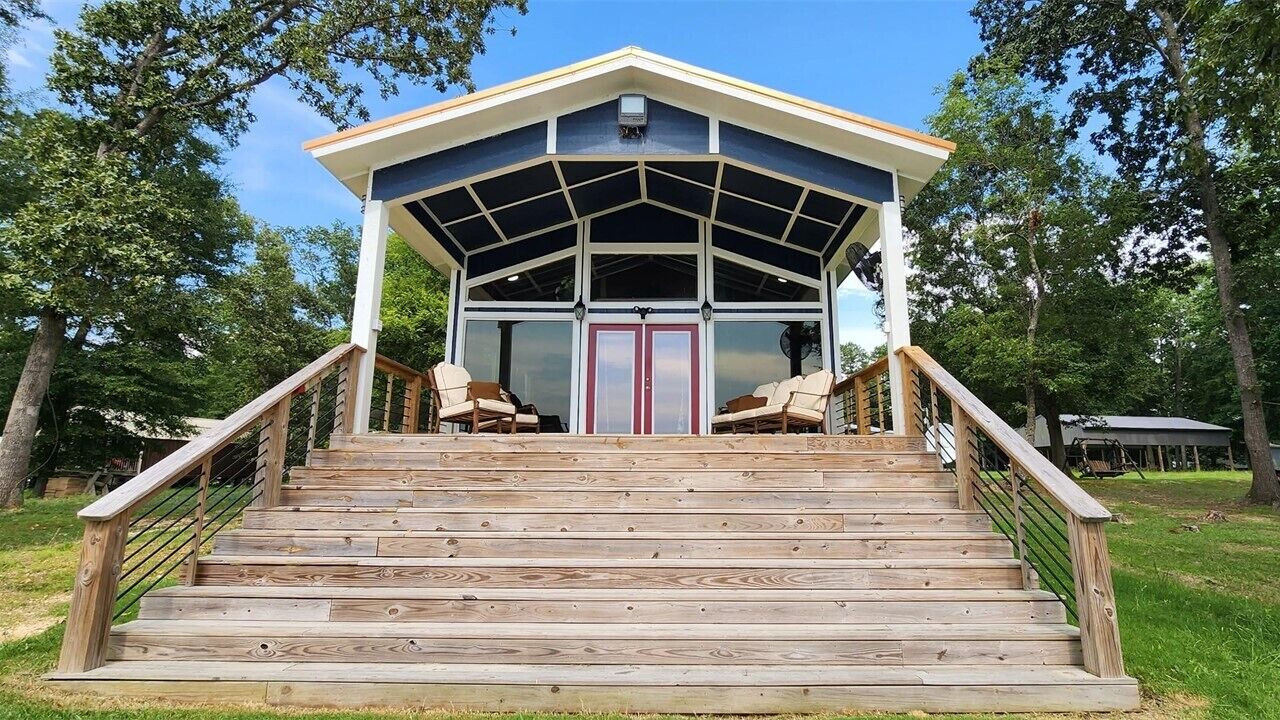 Photo of Outdoor in Centre