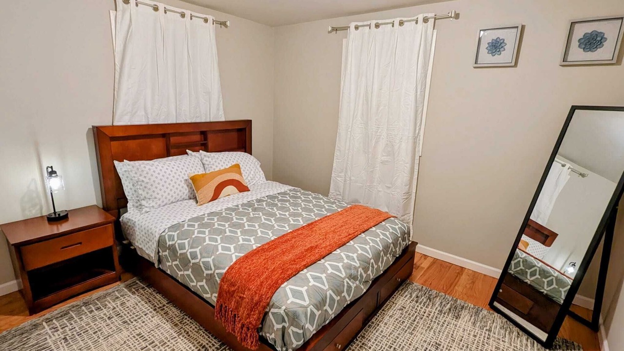 Photo of Bedroom in Syracuse