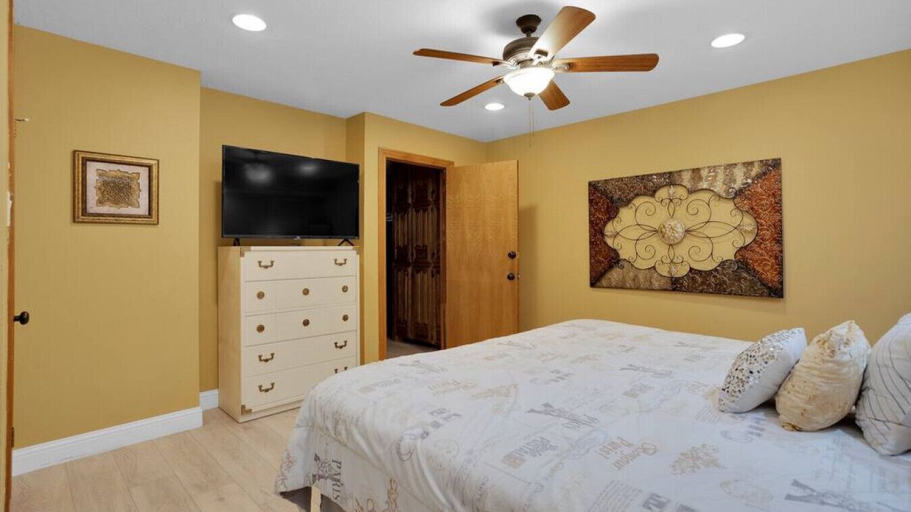 Photo of Bedroom in Conroe