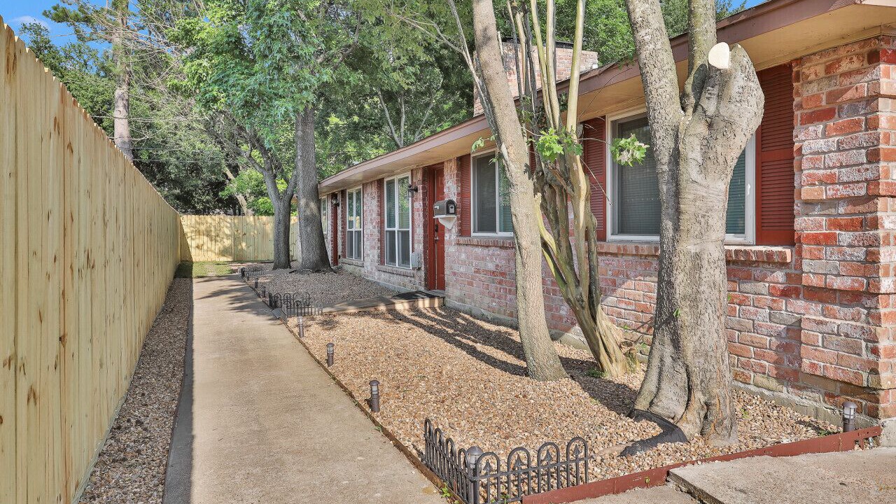 Photo of Outdoor in Kempwood