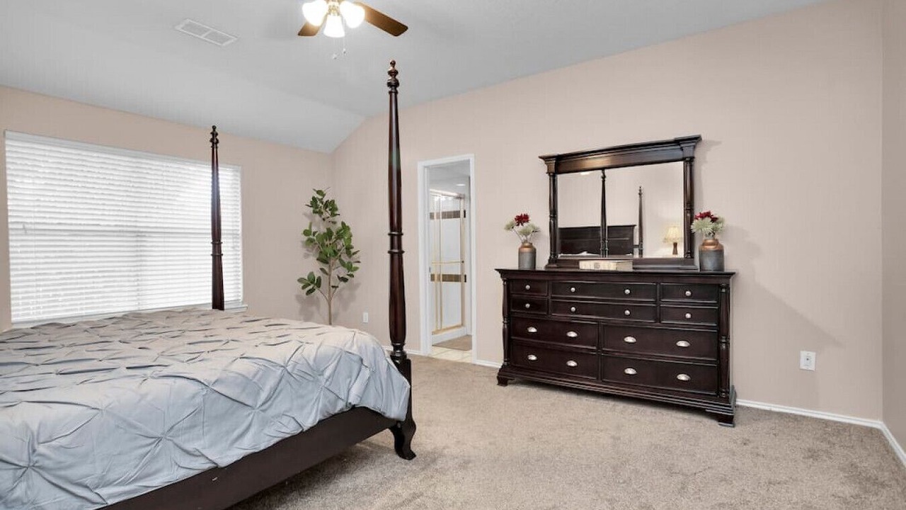 Photo of Bedroom in Spring