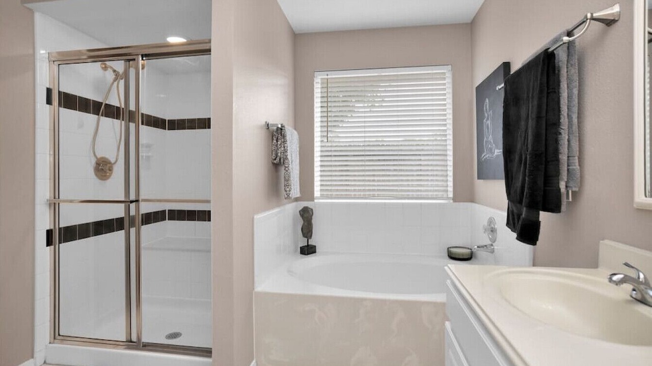 Photo of Bathroom in Spring
