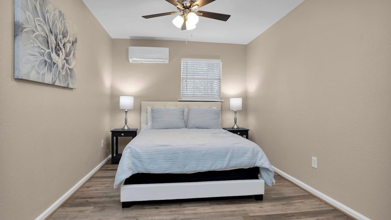 Photo of Bedroom in Conroe