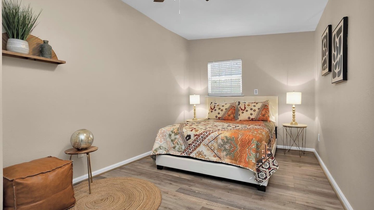 Photo of Bedroom in Conroe
