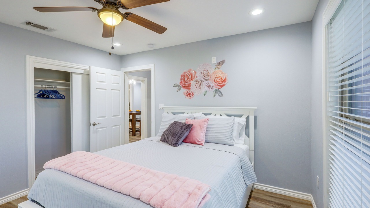 Photo of Bedroom in Hearne