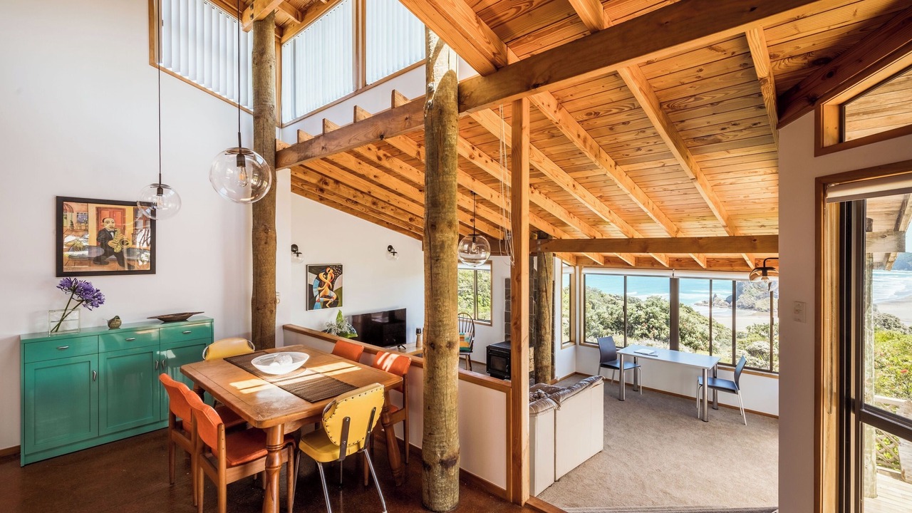 Photo of Others in Piha