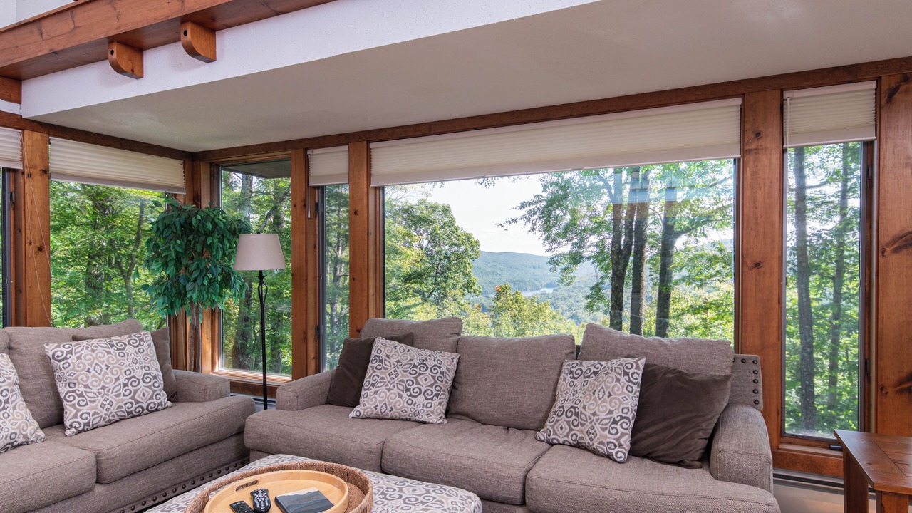 Photo of Livingroom in Plymouth