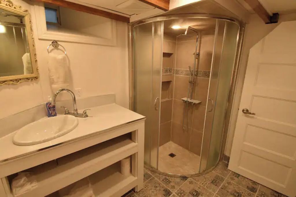 Photo of Bathroom in Ville-Emard