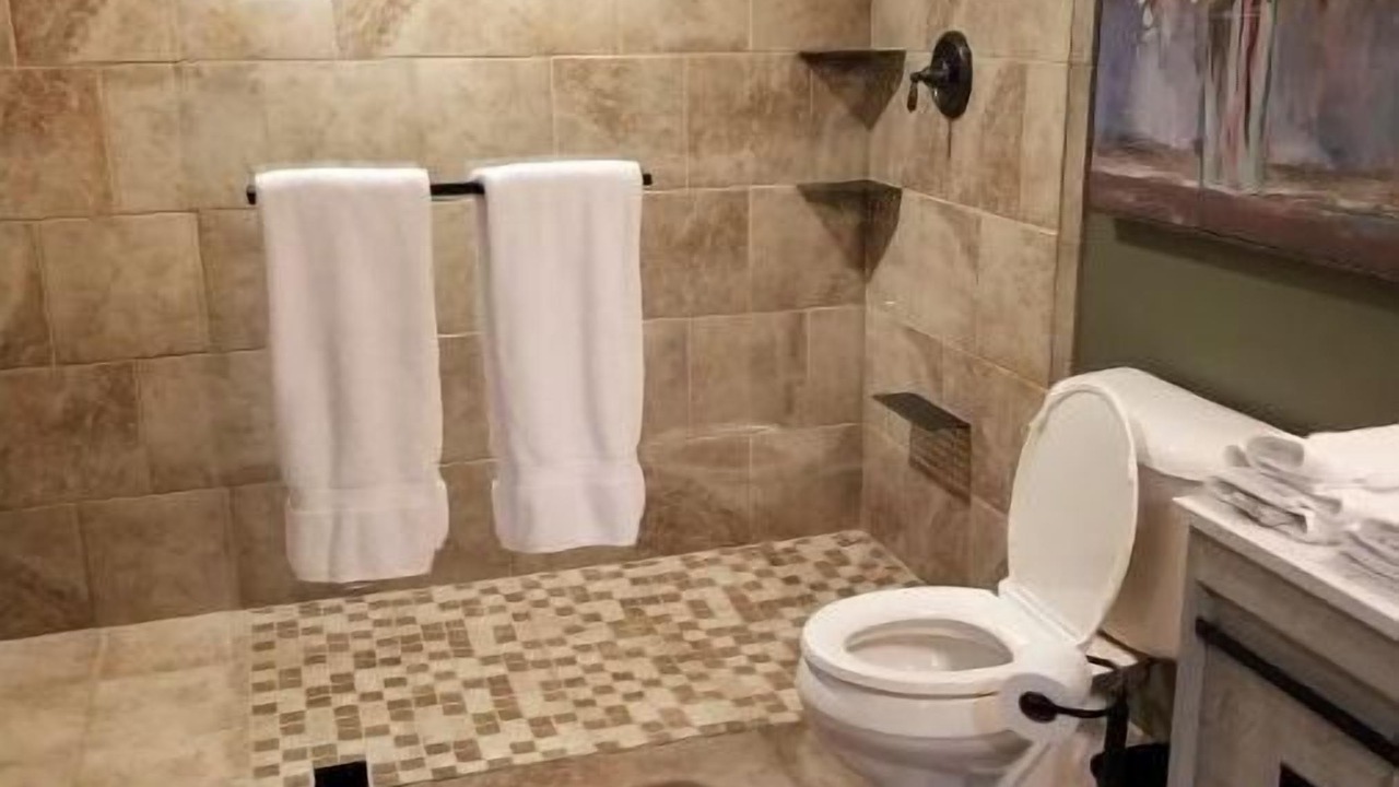 Photo of Bathroom in Wenatchee
