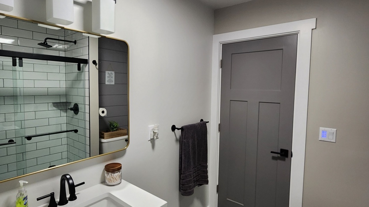 Photo of Bathroom in Orr