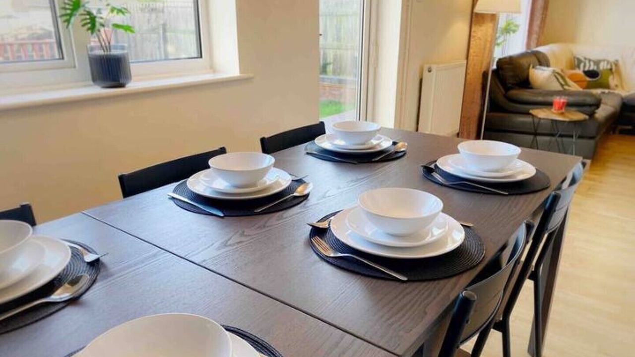 Photo of Others in Rothwell