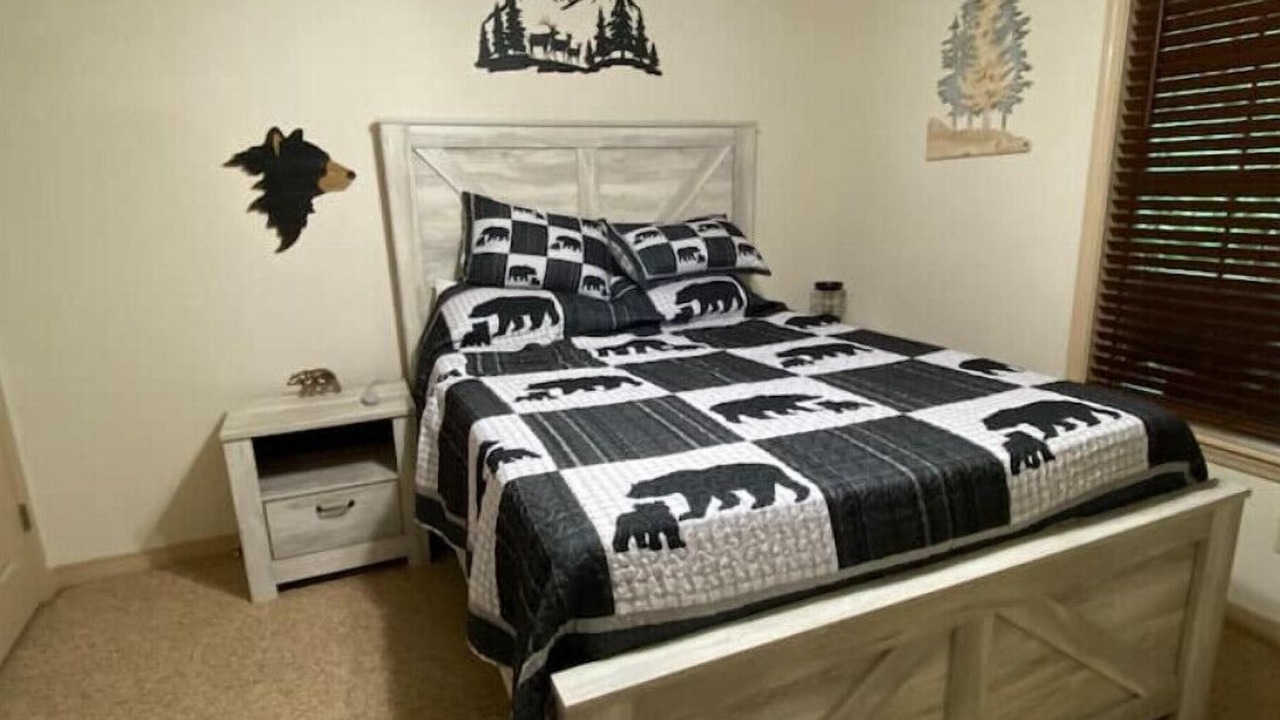 Photo of Bedroom in Durant