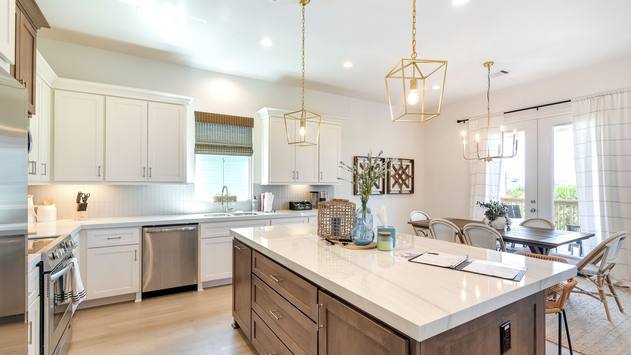 Photo of Kitchen in Terramar Beach